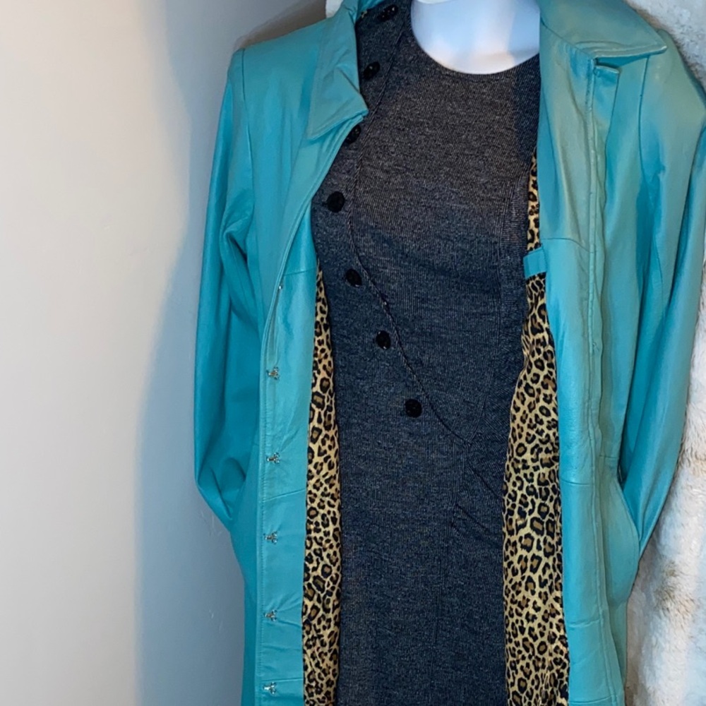 Vintage Newport News Turquoise Trench Coat with Leopard-Print Lining